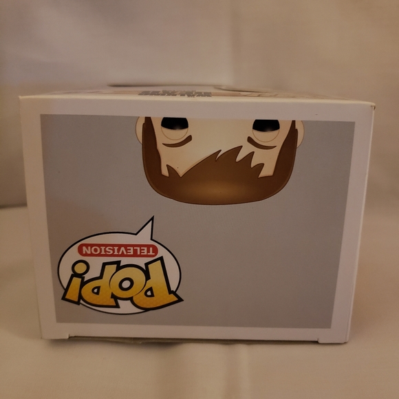 Daryl Dixon with Poncho #72 Funko Pop - Picture 7 of 10